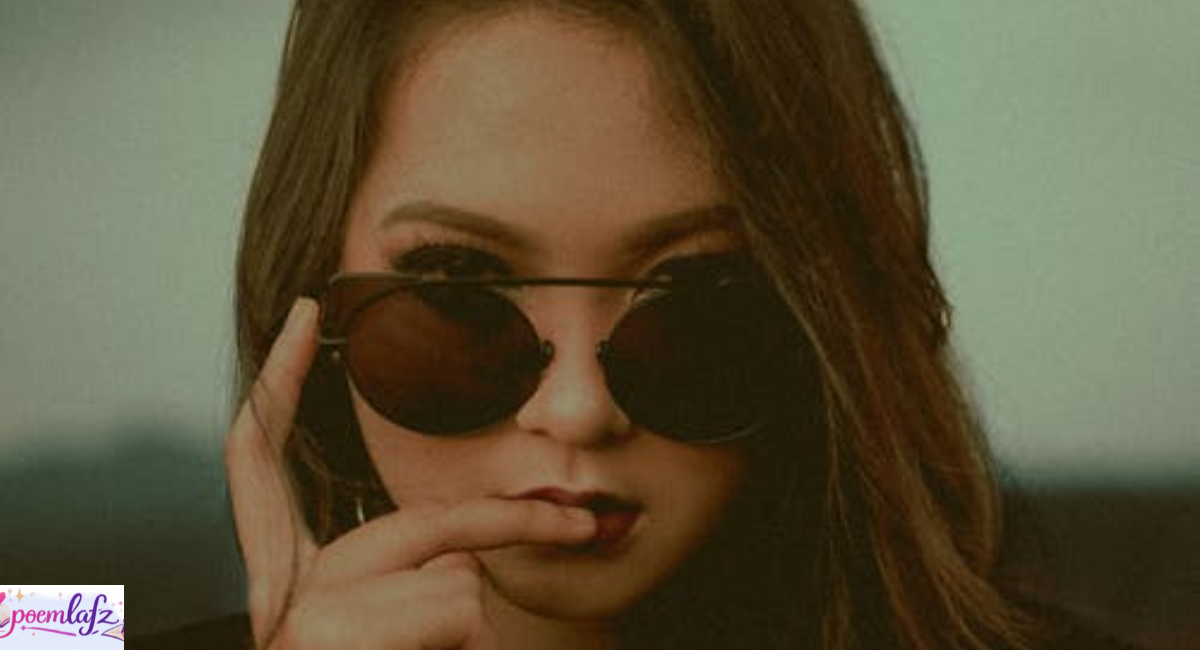 alone-girl-attitude-shayari-in-hindi